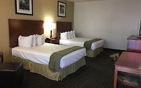 Dinosaur Inn & Suites